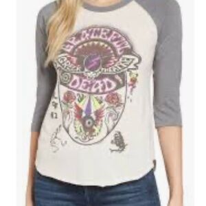 Junk Food Grateful Dead Gray and White Graphic Raglan Tee - Small